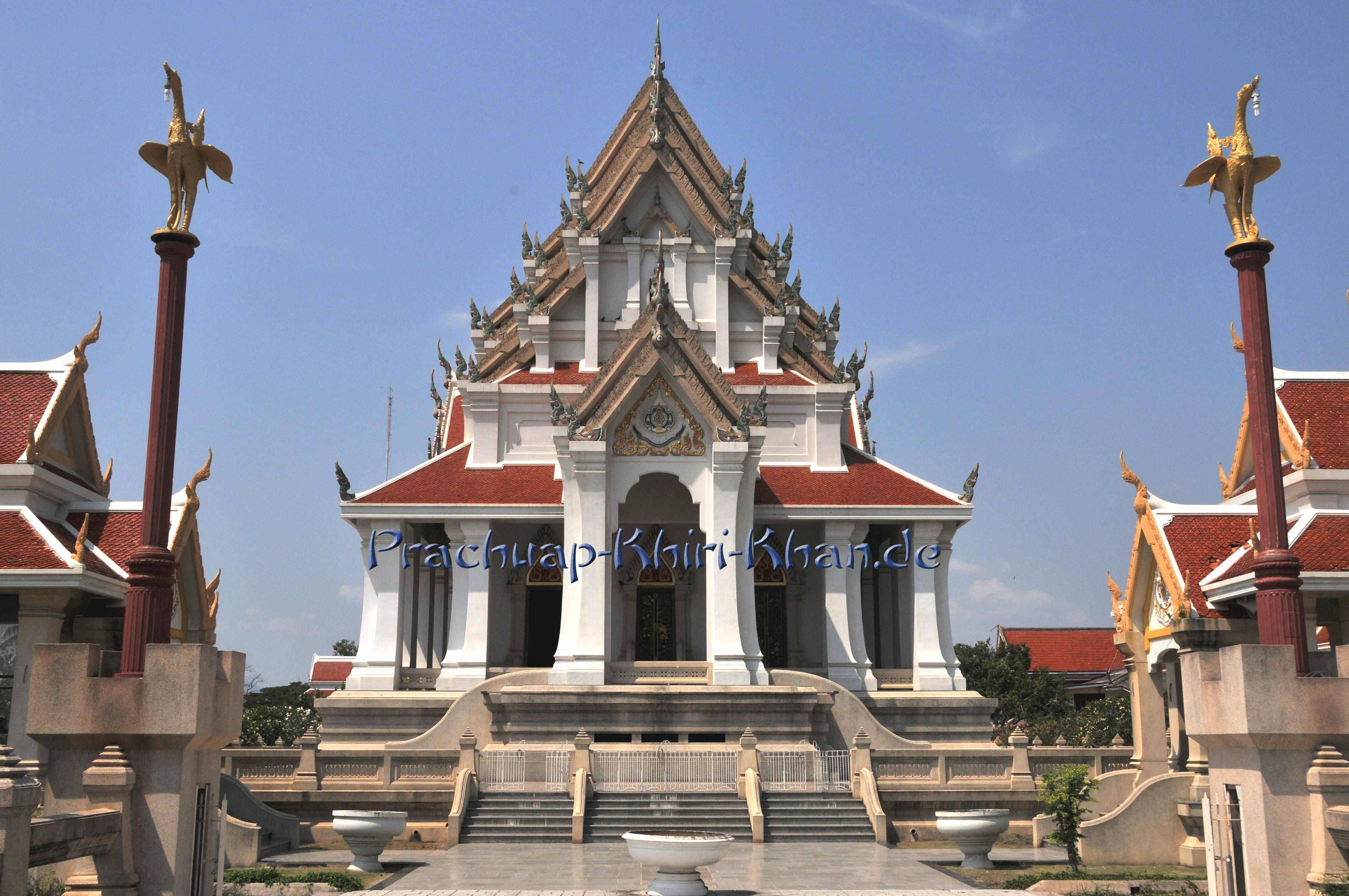 Wat Thammikaram Worawihan frontal